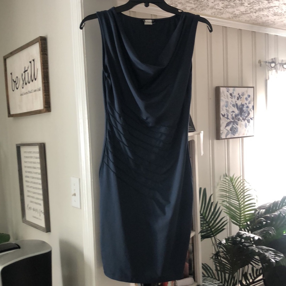 Venus - Beautiful Navy blue dress in great condition - Picture 3 of 7